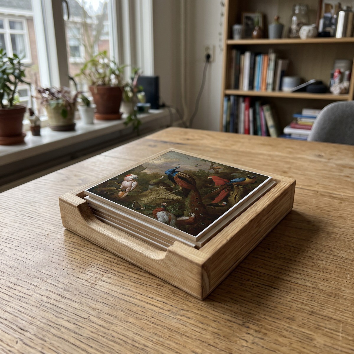 De Heem 03, houten onderzetter in het houten bakje (het houten bakje is apart verkrijgbaar)