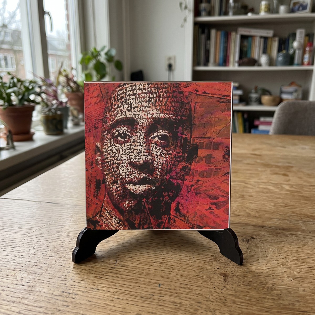 Film Muziek Popart - 012, houten onderzetter op de standaard (de standaard is apart verkrijgbaar)