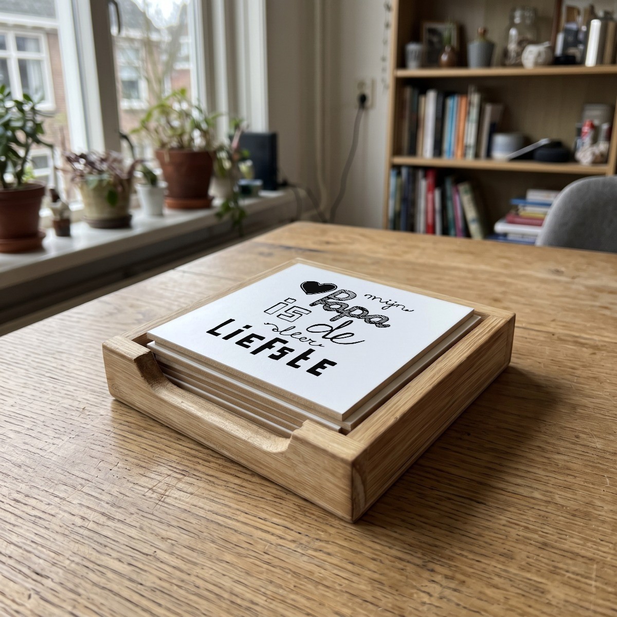Vader dag quote 17 NL, houten onderzetter in het houten bakje (het houten bakje is apart verkrijgbaar)