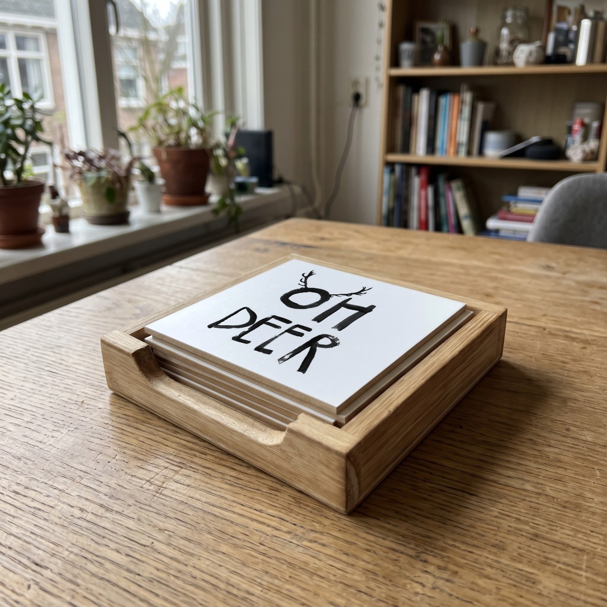 Kerst'18 - quote 10, houten onderzetter in het houten bakje (het houten bakje is apart verkrijgbaar)